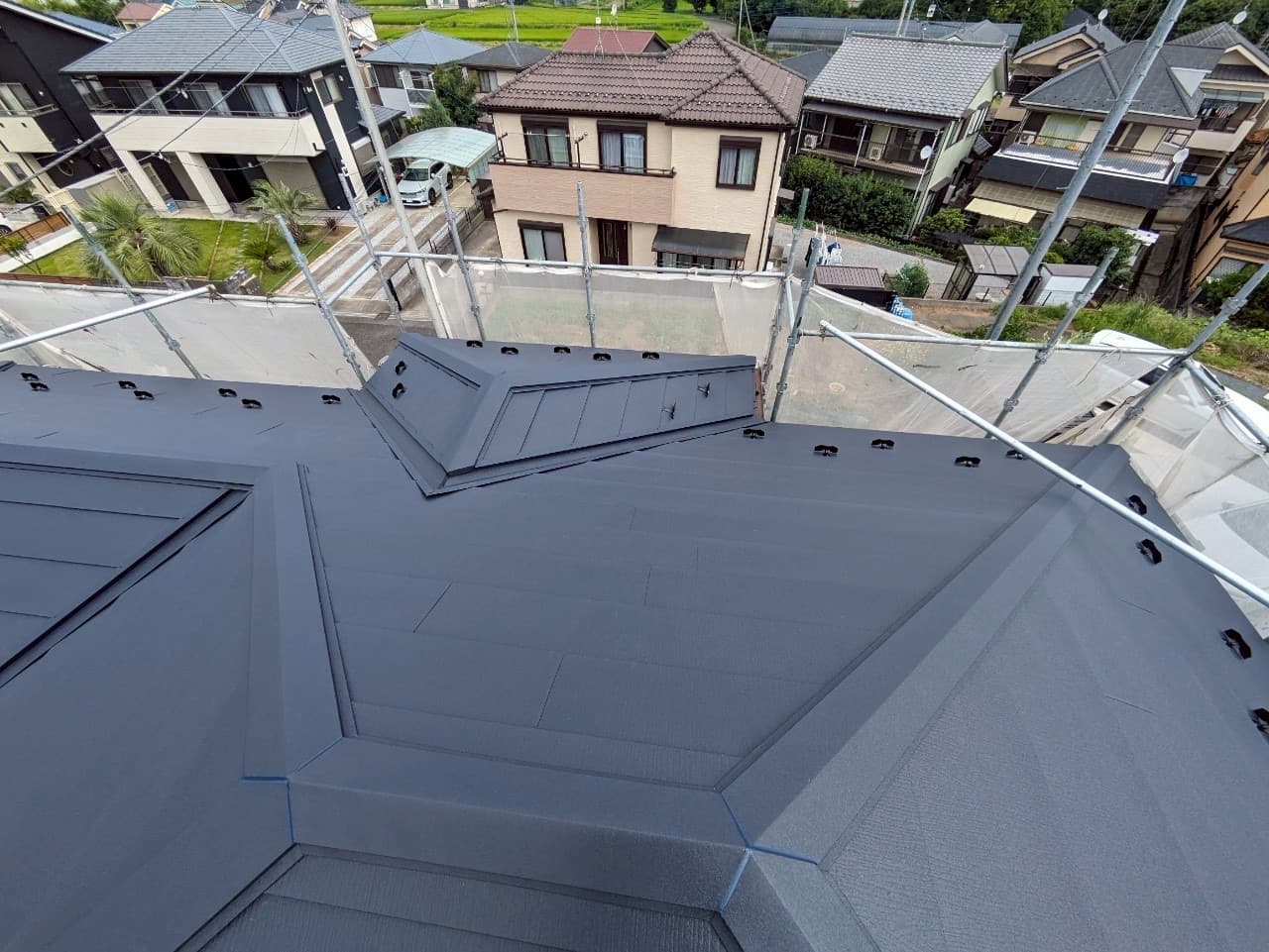 屋根カバー工事